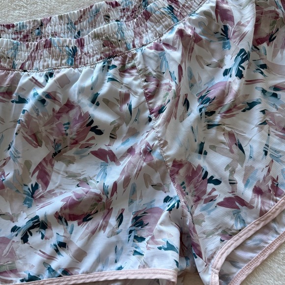 XPBX Pro Running Shorts – Women's XL – Floral Print - Picture 2 of 5